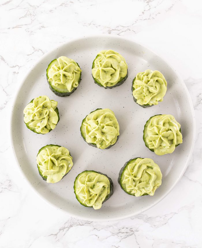cucumber slices with avocado goat cheese mixture