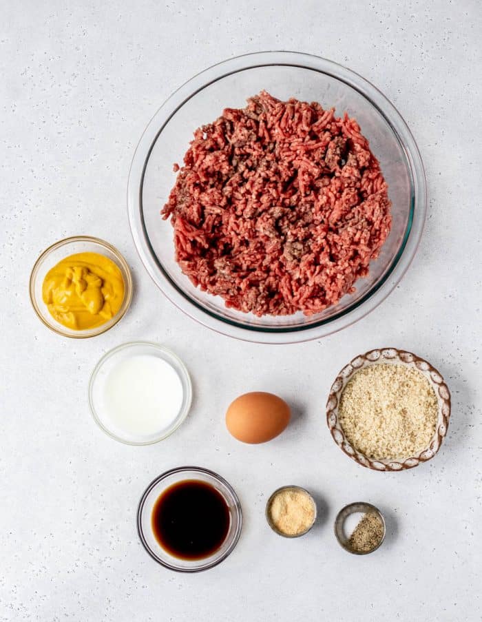 Ingredients for the worcestershire burger recipe.